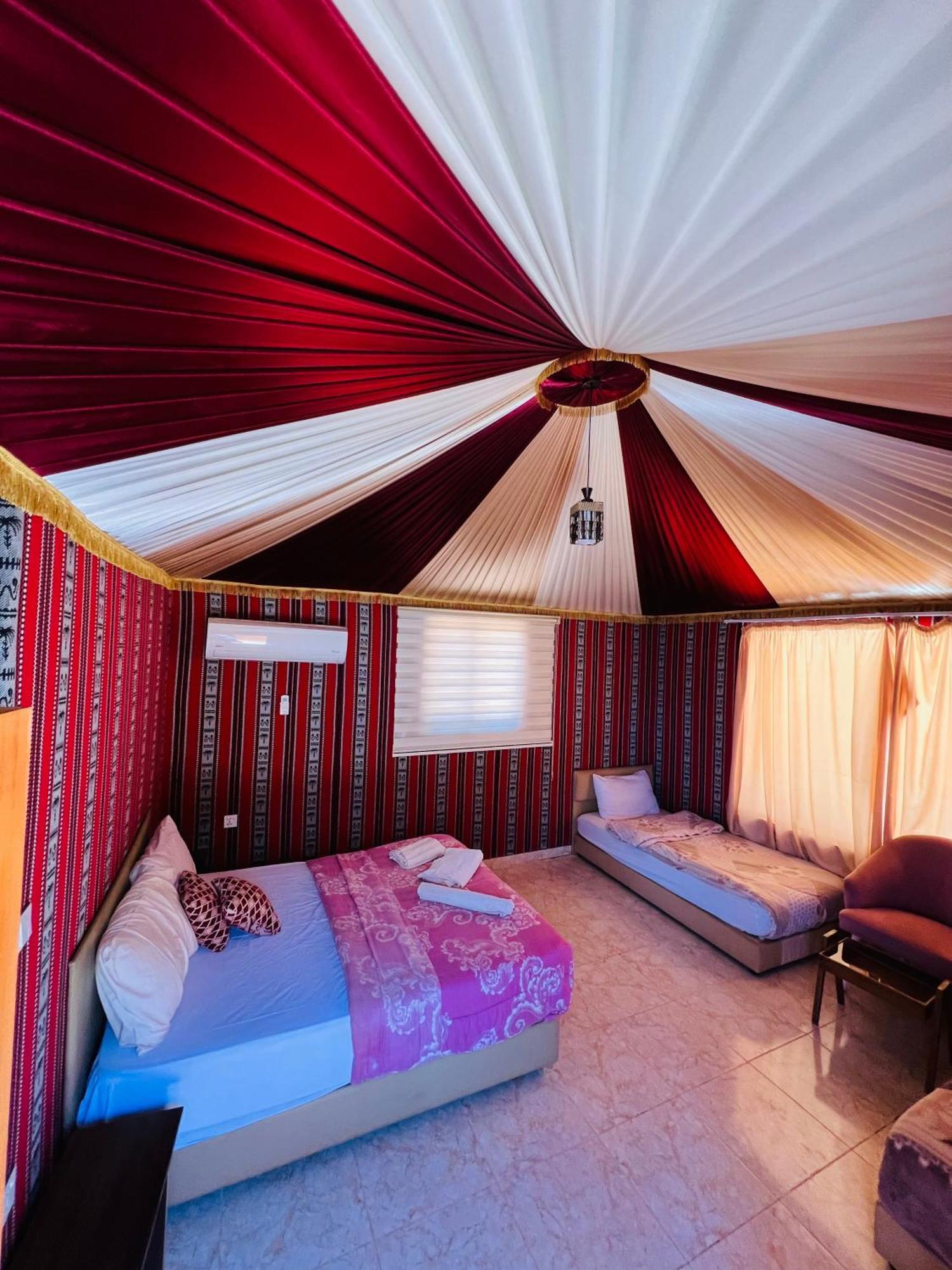 Angelina Wadi Rum Camp מראה חיצוני תמונה